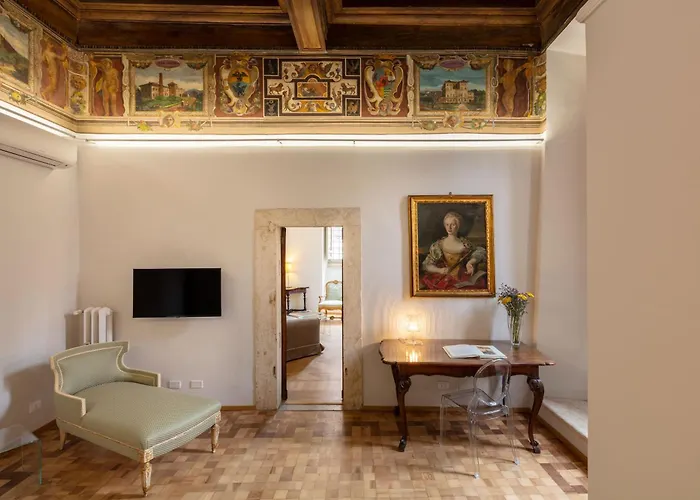 Casa Paolina, Burghesius Homes Rom